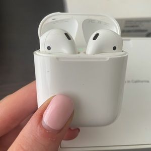 1st generation airpods with charging case and original box they came in